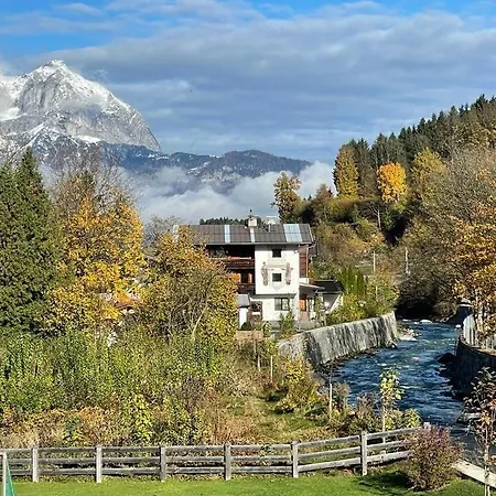 Bergblick- Zentrumsnah In Apartment *