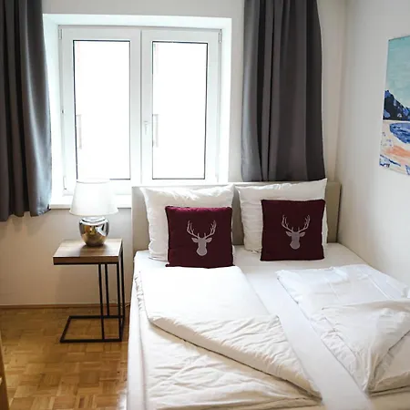 Apartman Bergblick *